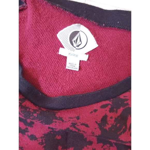 $5•ADD•ON• Volcom | Splattered Print Sweater - Picture 5 of 5